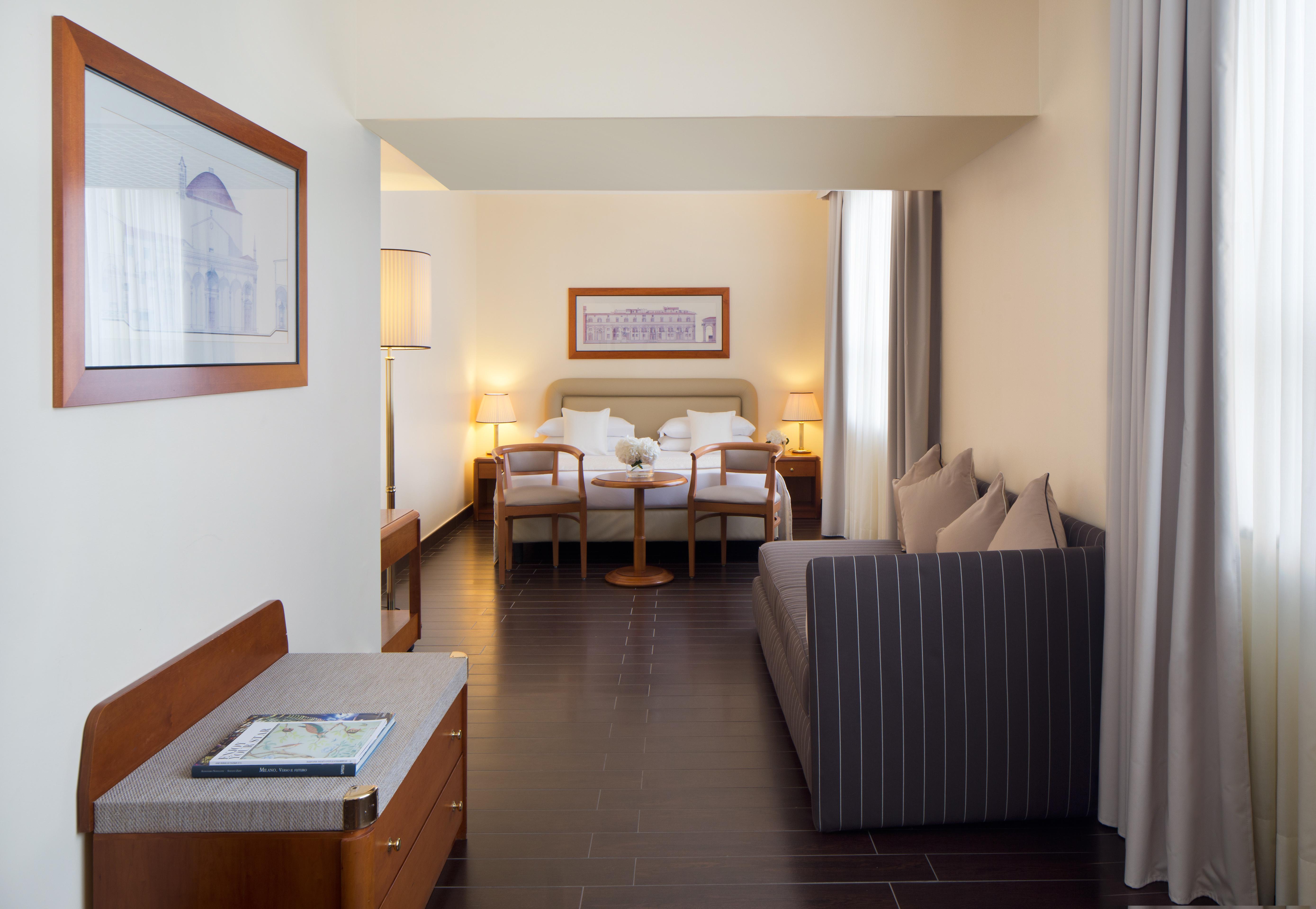 Starhotels Business Palace Milano Esterno foto