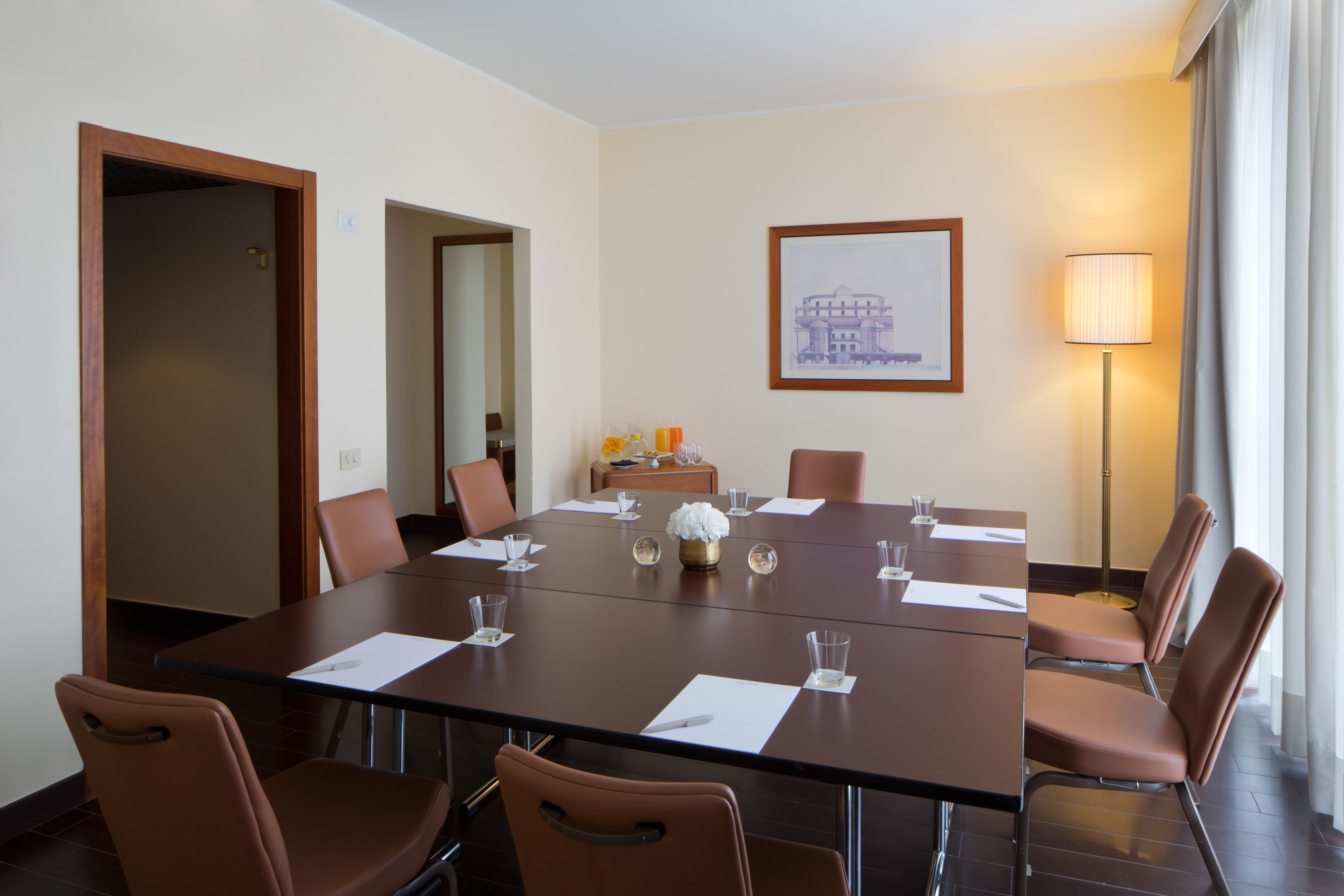 Starhotels Business Palace Milano Esterno foto