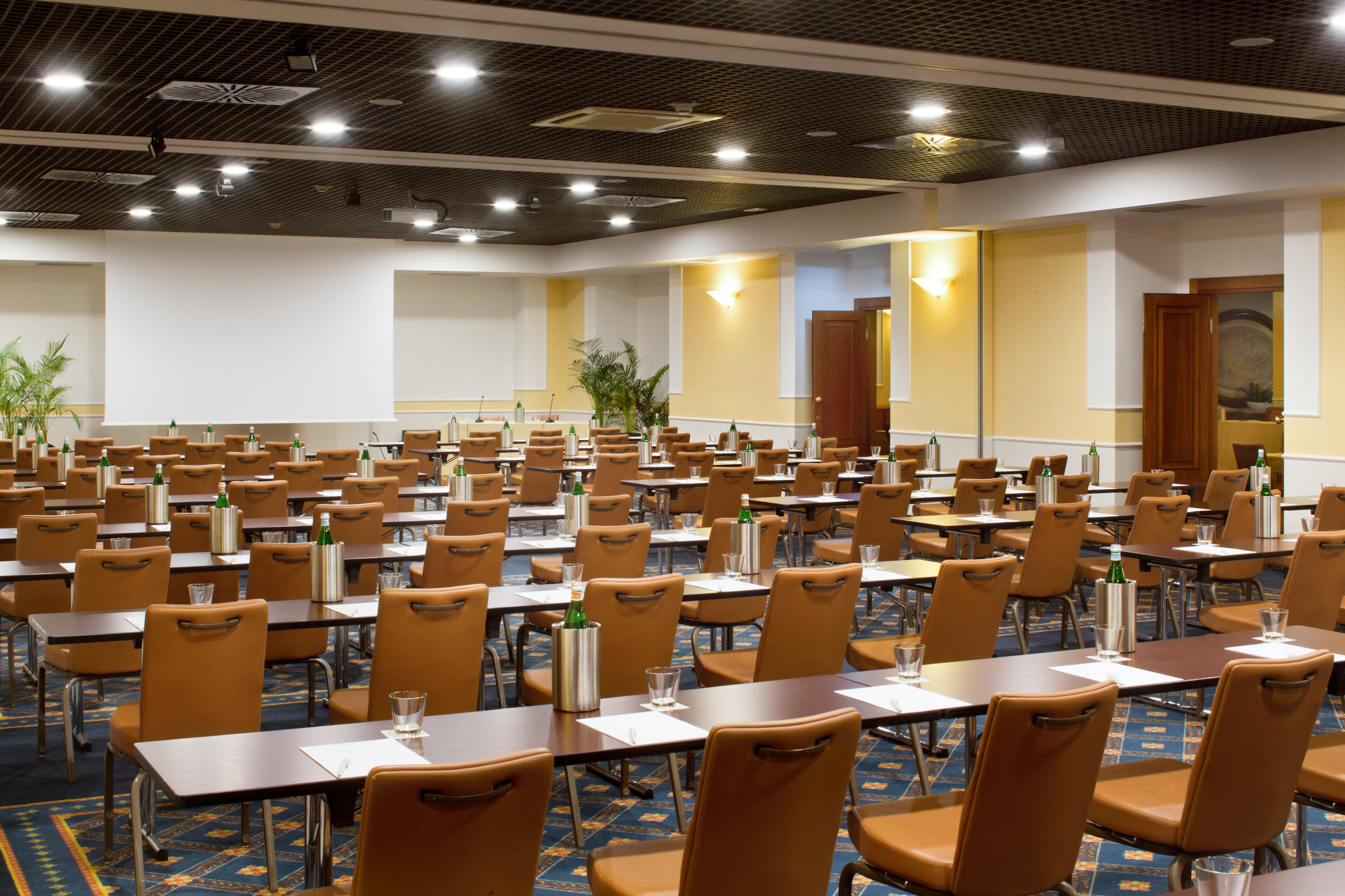 Starhotels Business Palace Milano Esterno foto
