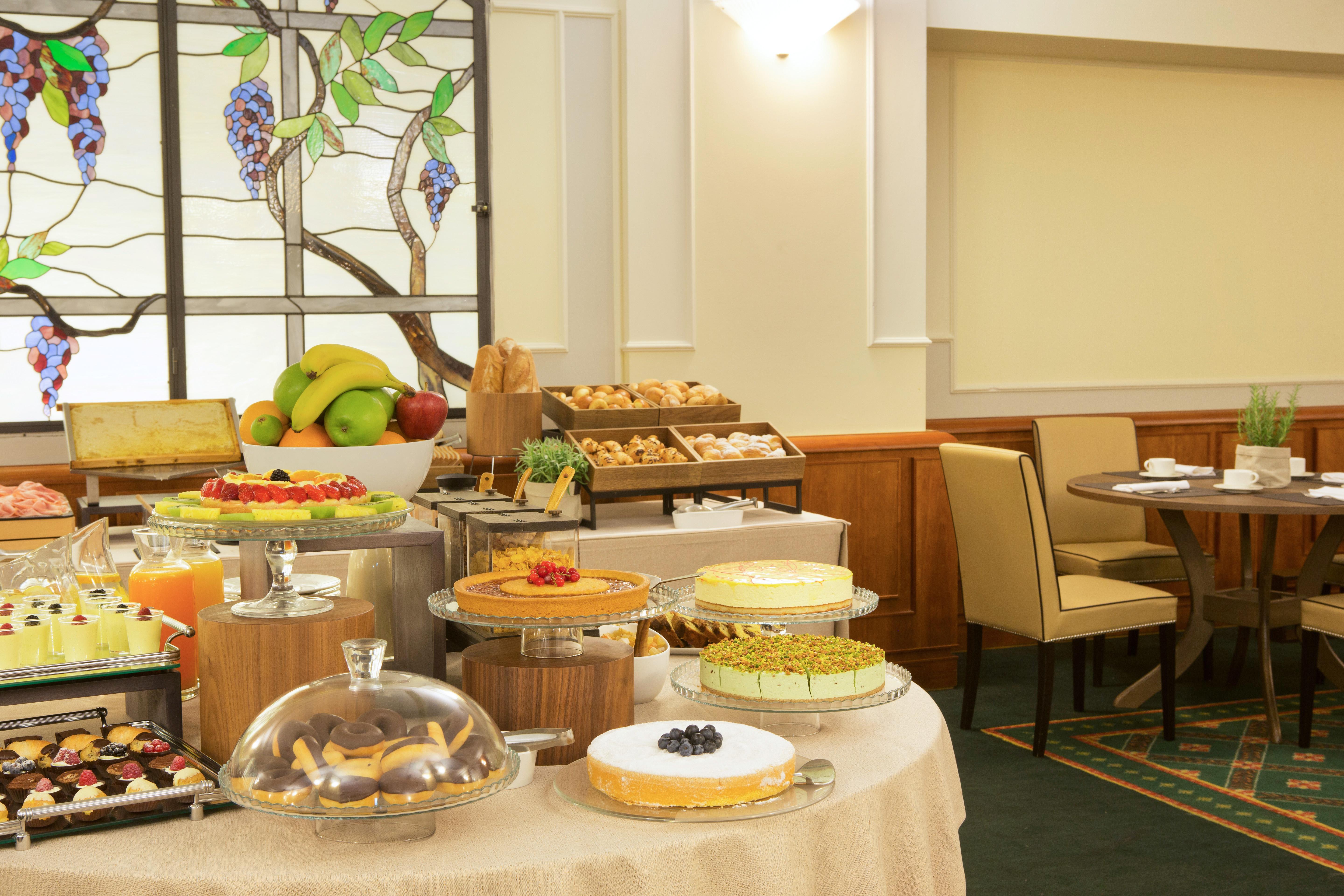 Starhotels Business Palace Milano Esterno foto