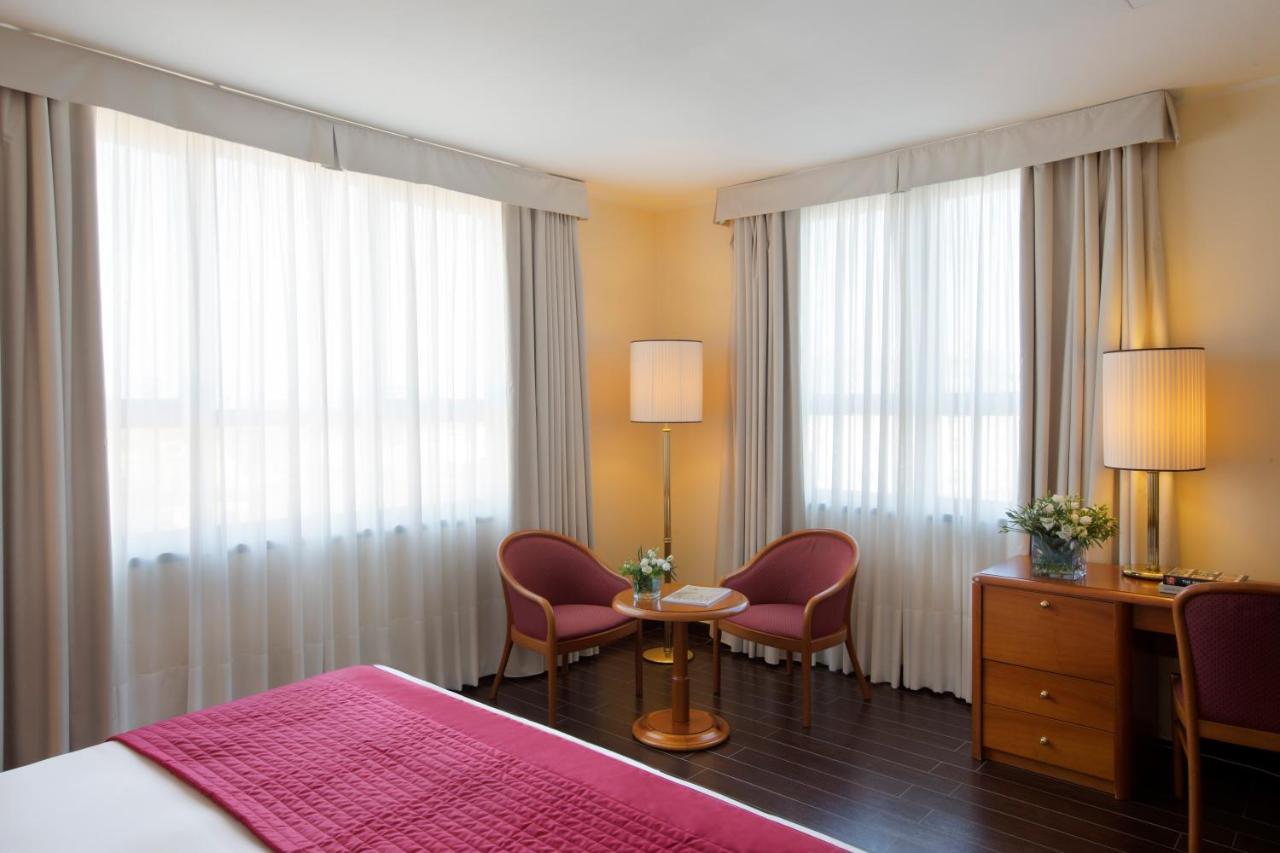 Starhotels Business Palace Milano Esterno foto